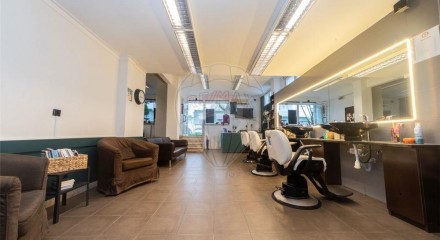 Commercial - Sale of Business - Encosta do Sol, Amadora - PT