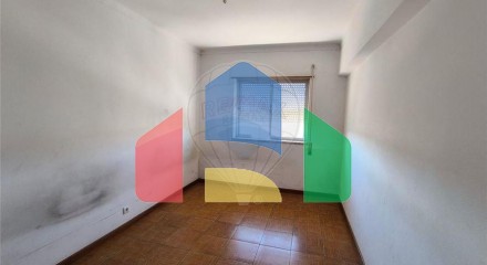 Residential - Condo/Apartment - T3 - Rio Maior, Rio Maior - PT