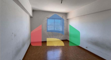 Residential - Condo/Apartment - T3 - Rio Maior, Rio Maior - PT