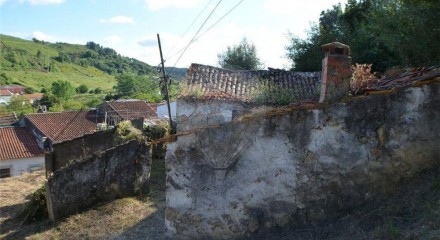 Residential - Single Family Home - T3 - Ribafria e Pereiro de Palhacana, Alenquer - PT