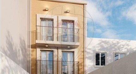 Residential - New Builds - T6 - Estrela, Lisbon - PT