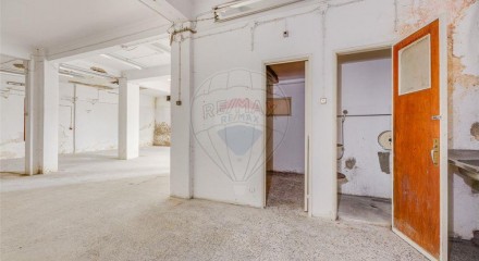 Commercial - Commercial/Retail - Estrela, Lisbon - PT
