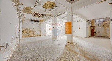 Commercial - Commercial/Retail - Estrela, Lisbon - PT