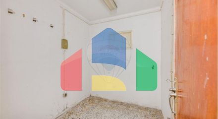 Commercial - Commercial/Retail - Estrela, Lisbon - PT