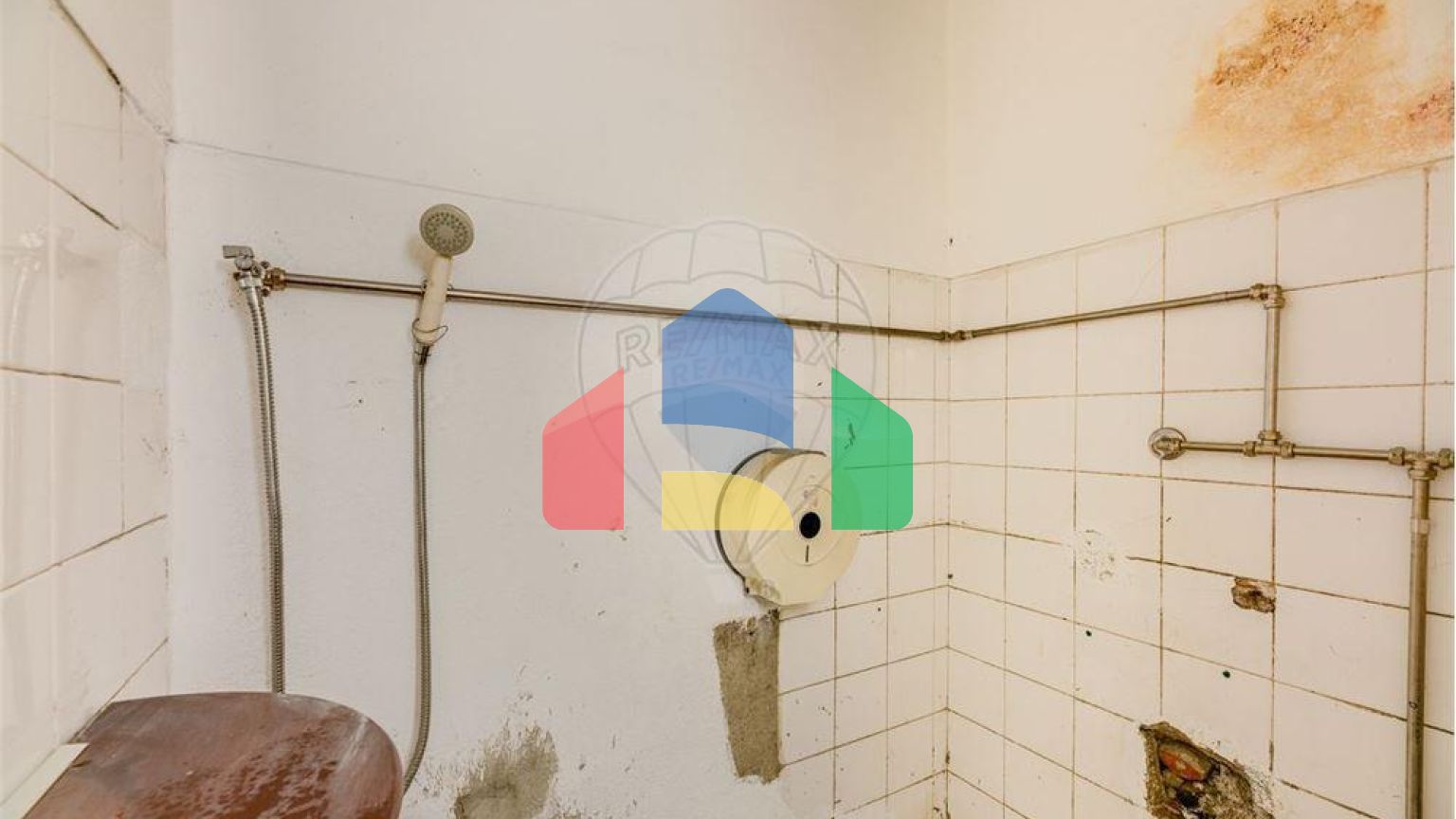 Commercial - Commercial/Retail - Estrela, Lisbon - PT