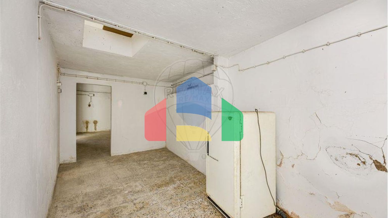 Commercial - Commercial/Retail - Estrela, Lisbon - PT