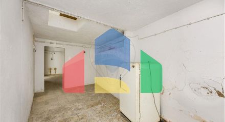 Commercial - Commercial/Retail - Estrela, Lisbon - PT