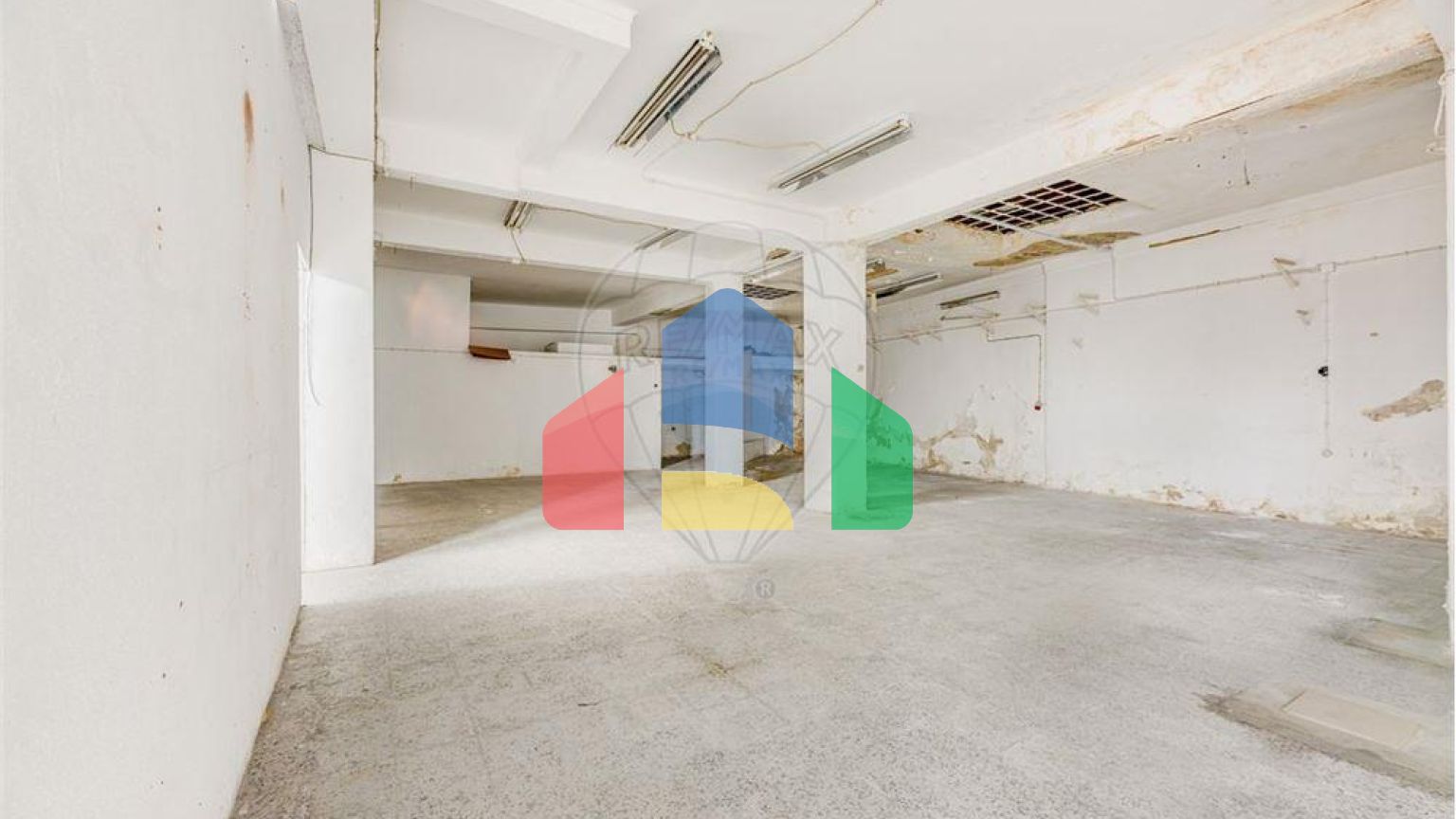 Commercial - Commercial/Retail - Estrela, Lisbon - PT