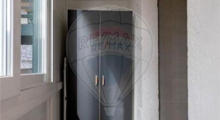Residential - Condo/Apartment - T2 - Estrela, Lisbon - PT