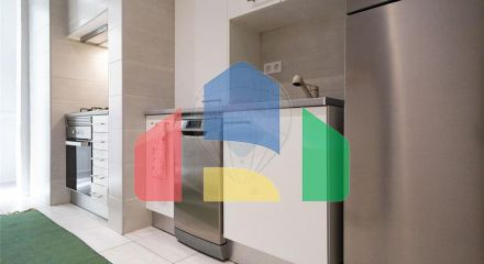 Residential - Condo/Apartment - T2 - Estrela, Lisbon - PT