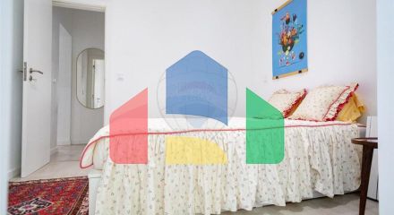 Residential - Condo/Apartment - T2 - Estrela, Lisbon - PT