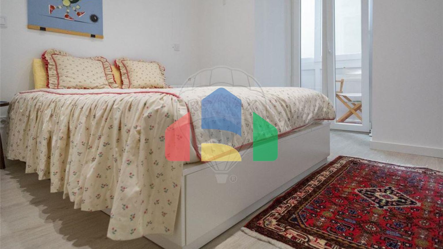 Residential - Condo/Apartment - T2 - Estrela, Lisbon - PT