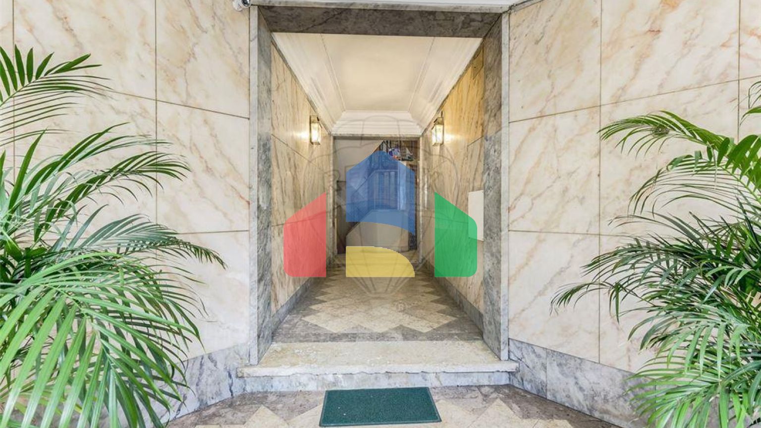 Residential - Condo/Apartment - T2 - Estrela, Lisbon - PT