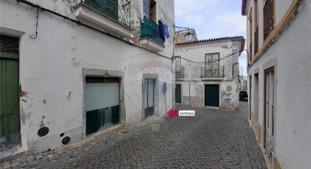 Commercial - Commercial/Retail - Beja (Salvador e Santa Maria da Feira), Beja - PT