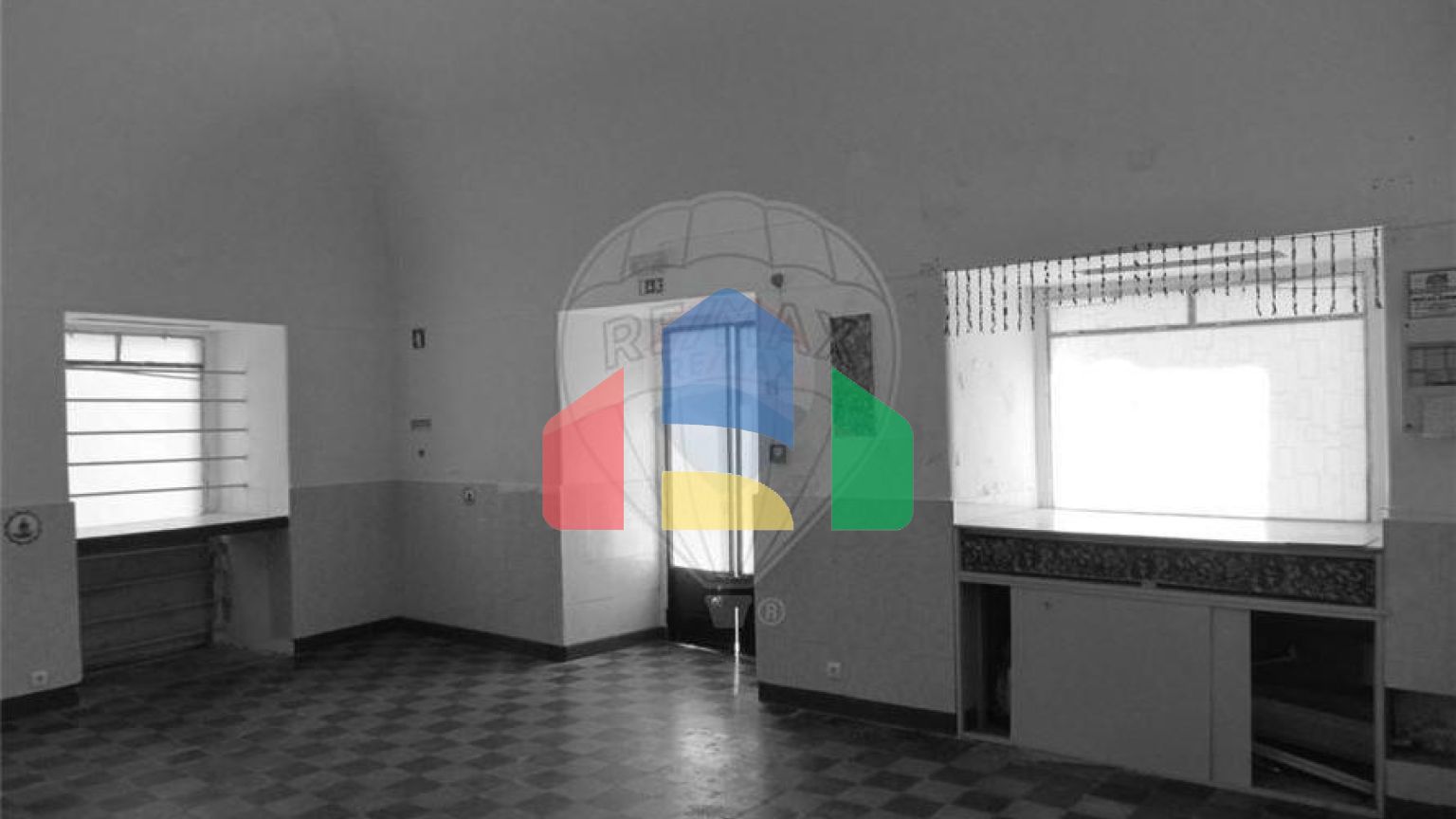 Commercial - Commercial/Retail - Beja (Salvador e Santa Maria da Feira), Beja - PT