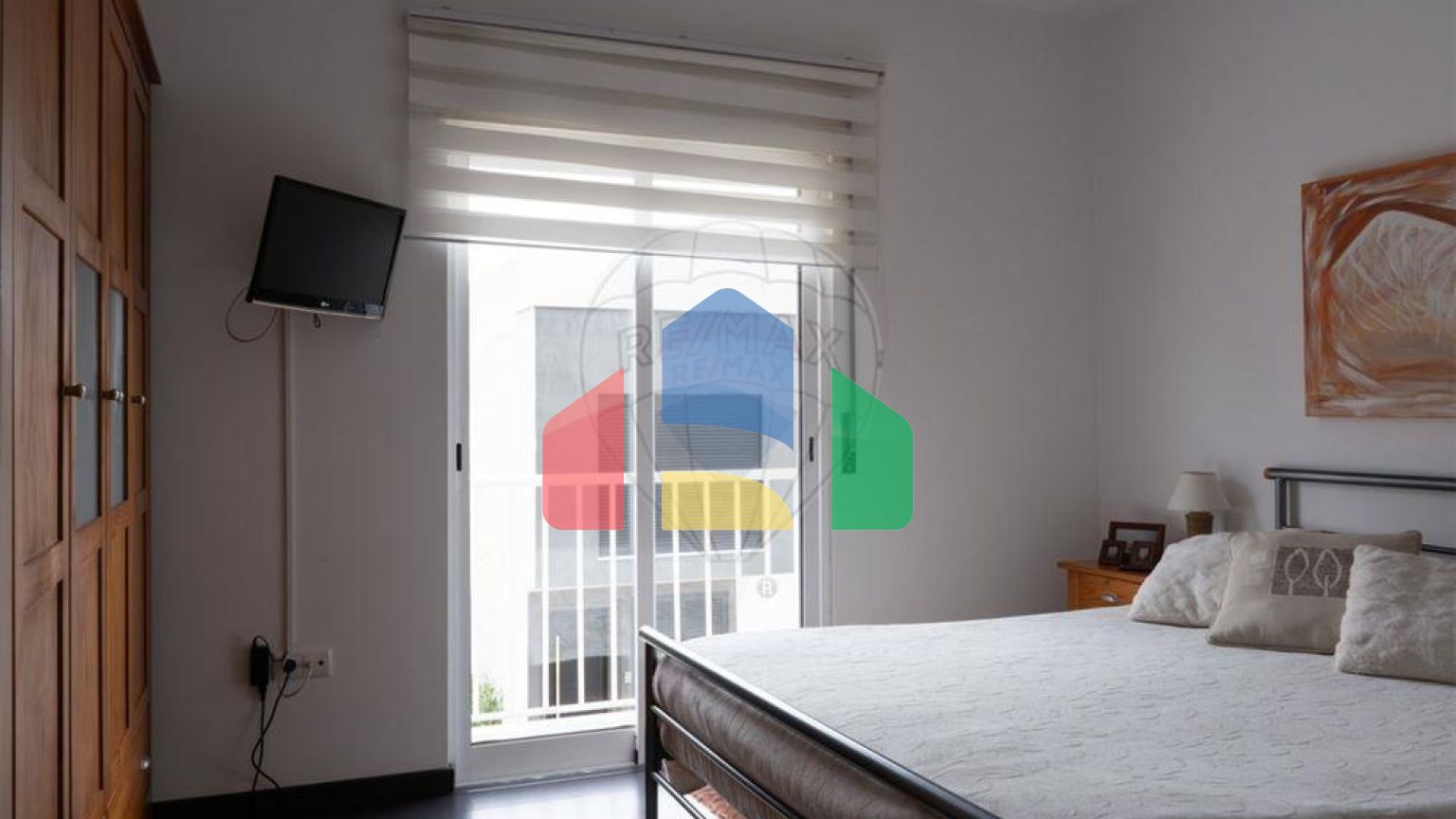 Residential - Single Family Home - T3 - Beja (Salvador e Santa Maria da Feira), Beja - PT