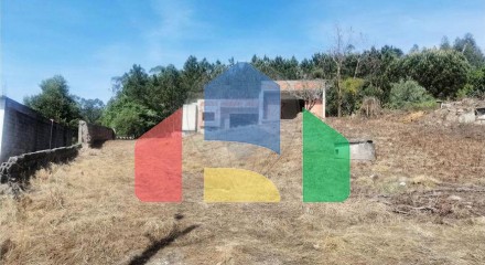 Residential - Single Family Home - T3 - Santa Eufémia e Boa Vista, Leiria - PT