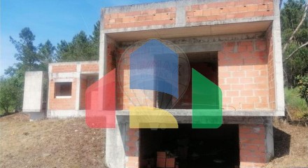 Residential - Single Family Home - T3 - Santa Eufémia e Boa Vista, Leiria - PT