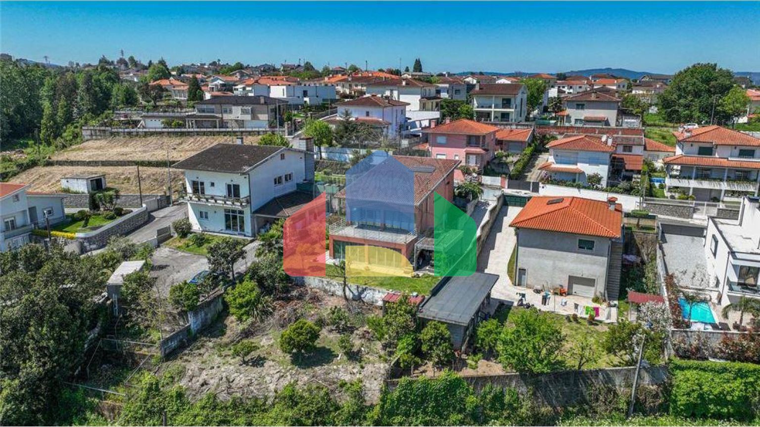 Residential - Single Family Home - T4 - Palmeira, Braga - PT