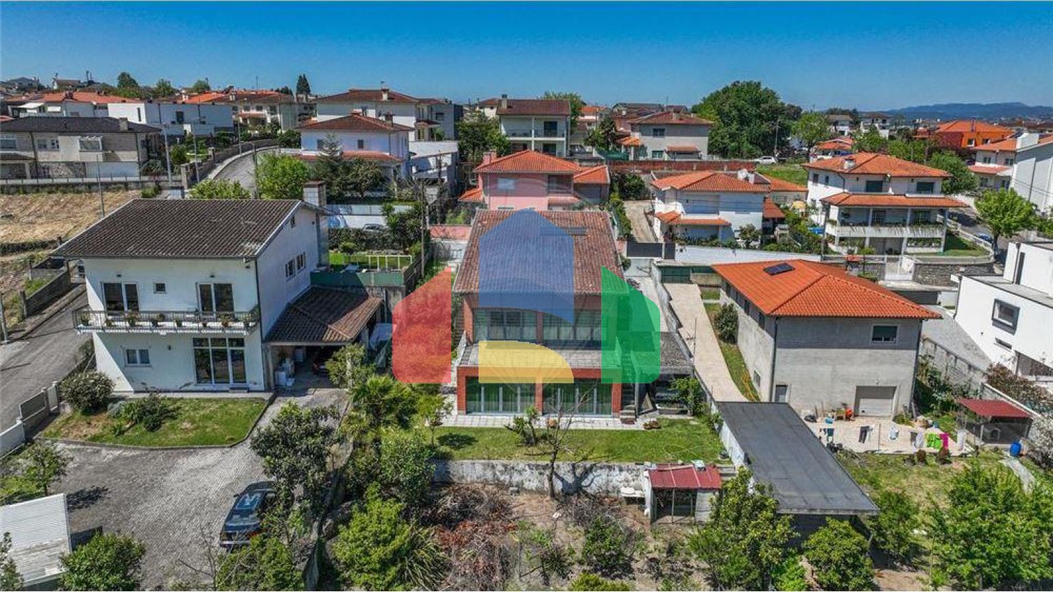 Residential - Single Family Home - T4 - Palmeira, Braga - PT