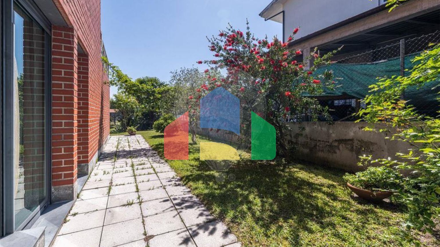 Residential - Single Family Home - T4 - Palmeira, Braga - PT