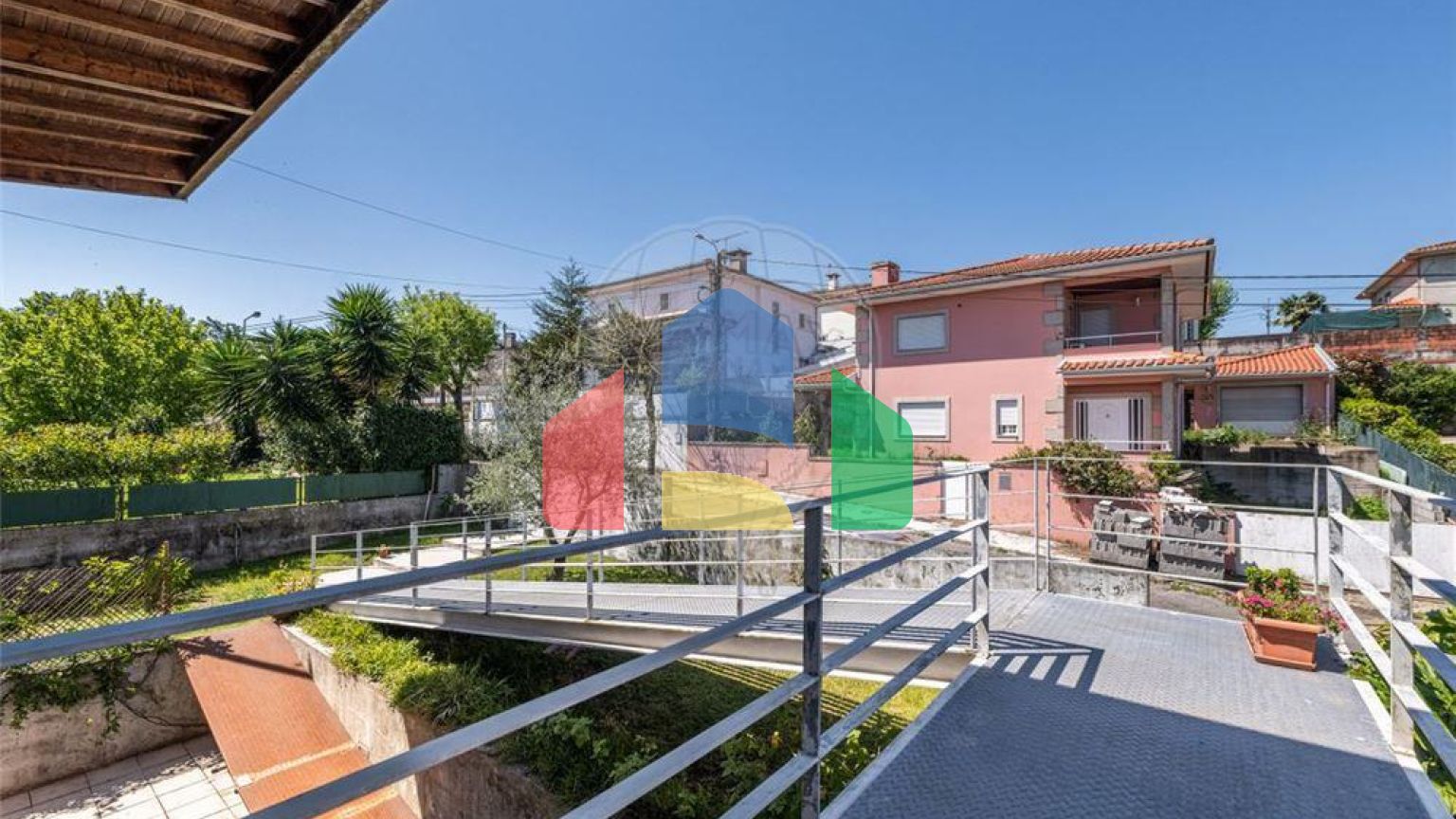 Residential - Single Family Home - T4 - Palmeira, Braga - PT