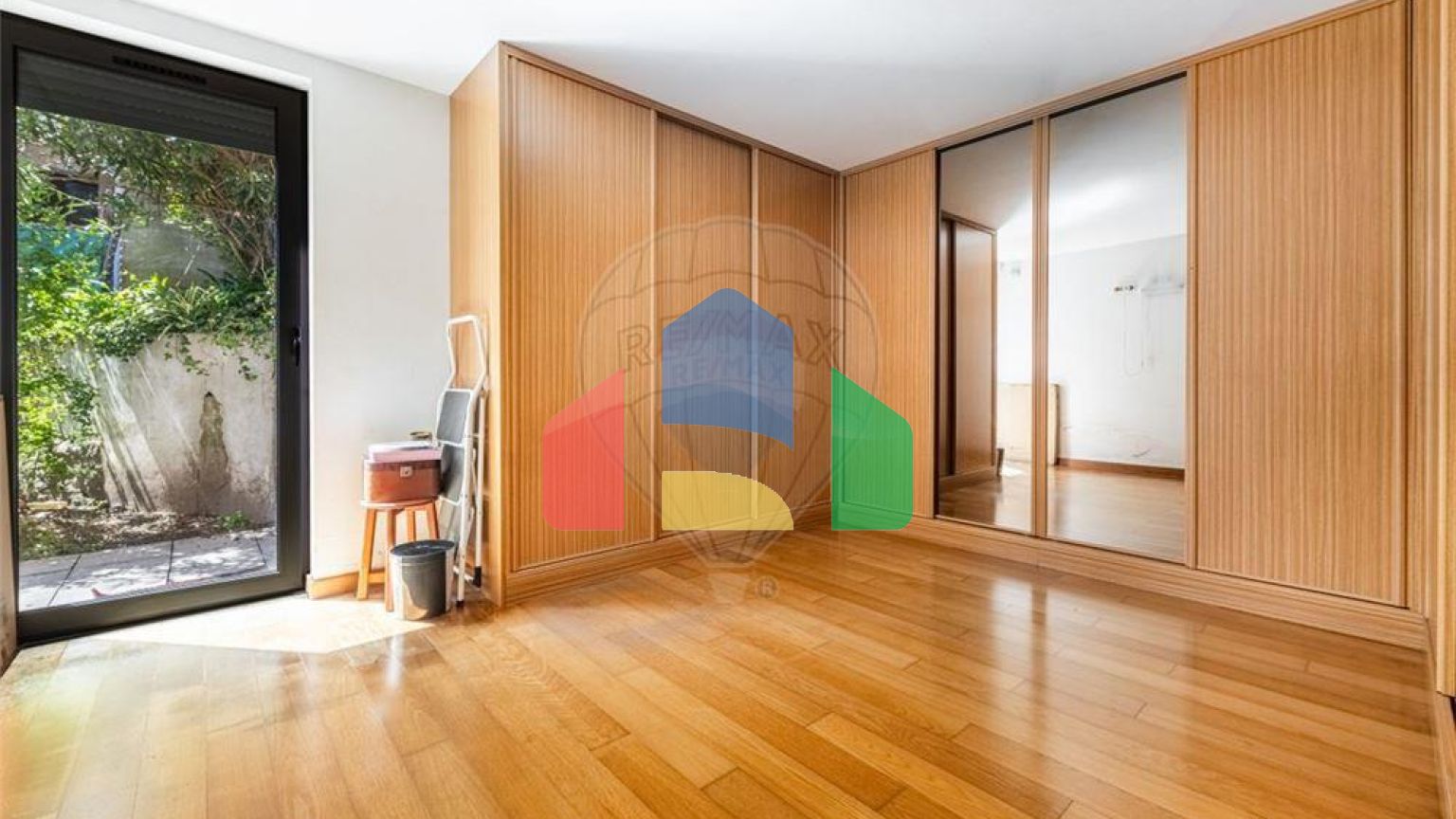 Residential - Single Family Home - T4 - Palmeira, Braga - PT