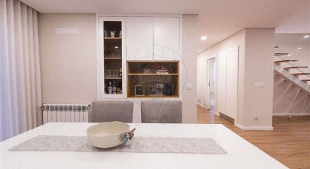 Residential - Single Family Home - T4 - Palmeira, Braga - PT