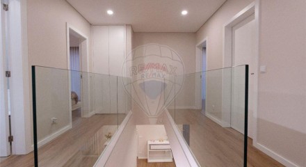 Residential - Single Family Home - T4 - Palmeira, Braga - PT