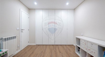 Residential - Single Family Home - T4 - Palmeira, Braga - PT