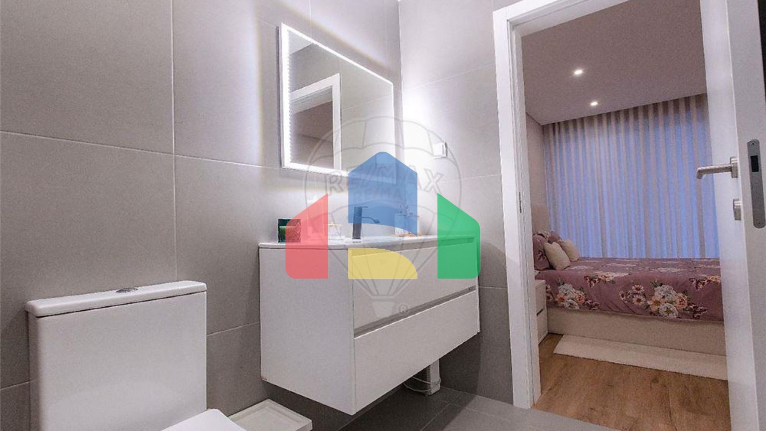 Residential - Single Family Home - T4 - Palmeira, Braga - PT