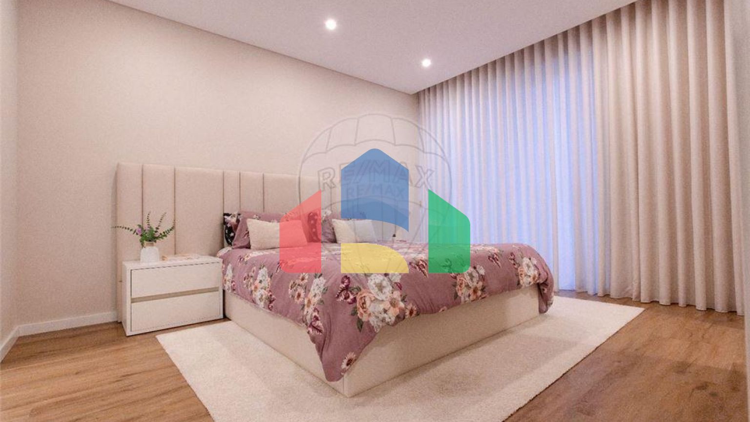 Residential - Single Family Home - T4 - Palmeira, Braga - PT