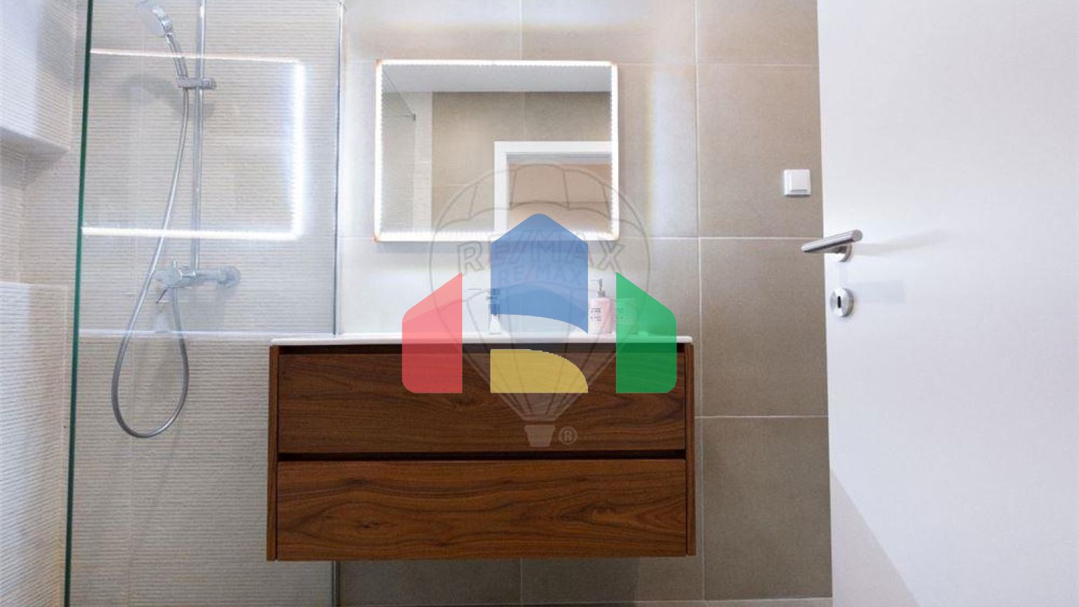 Residential - Single Family Home - T4 - Palmeira, Braga - PT