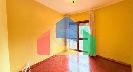 Residential - Condo/Apartment - T4 - Covilhã e Canhoso, Covilha - PT