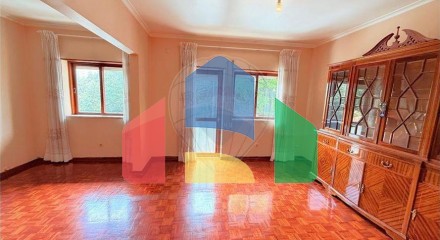 Residential - Condo/Apartment - T4 - Covilhã e Canhoso, Covilha - PT