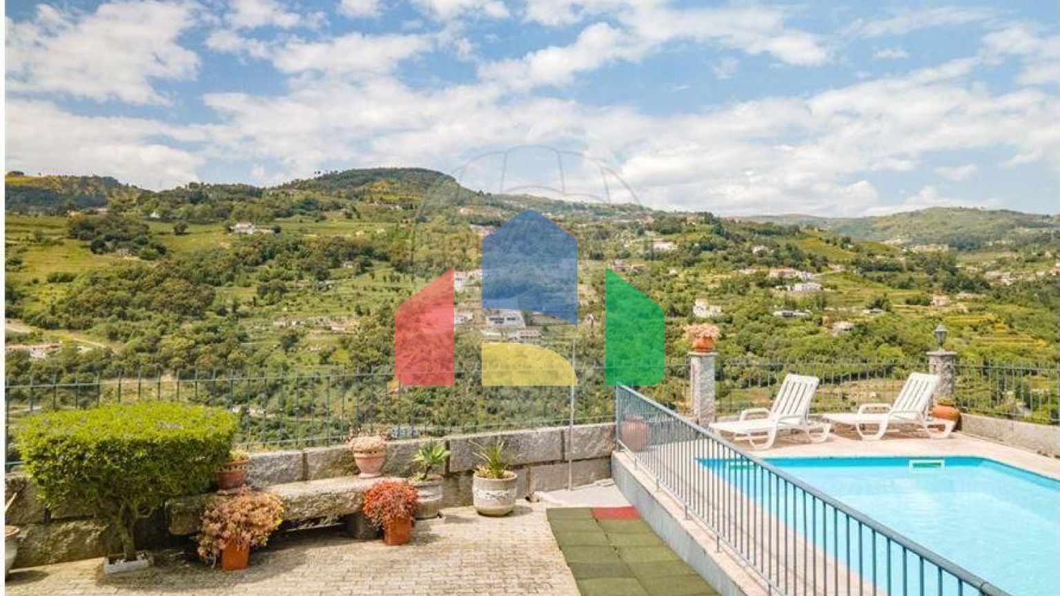 Residential - Single Family Home - T6 - Resende, Resende - PT