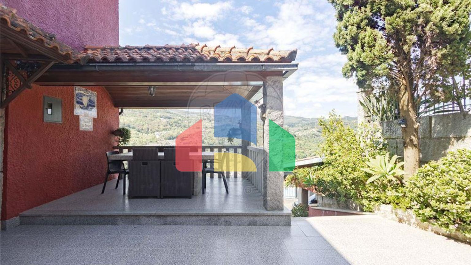 Residential - Single Family Home - T6 - Resende, Resende - PT