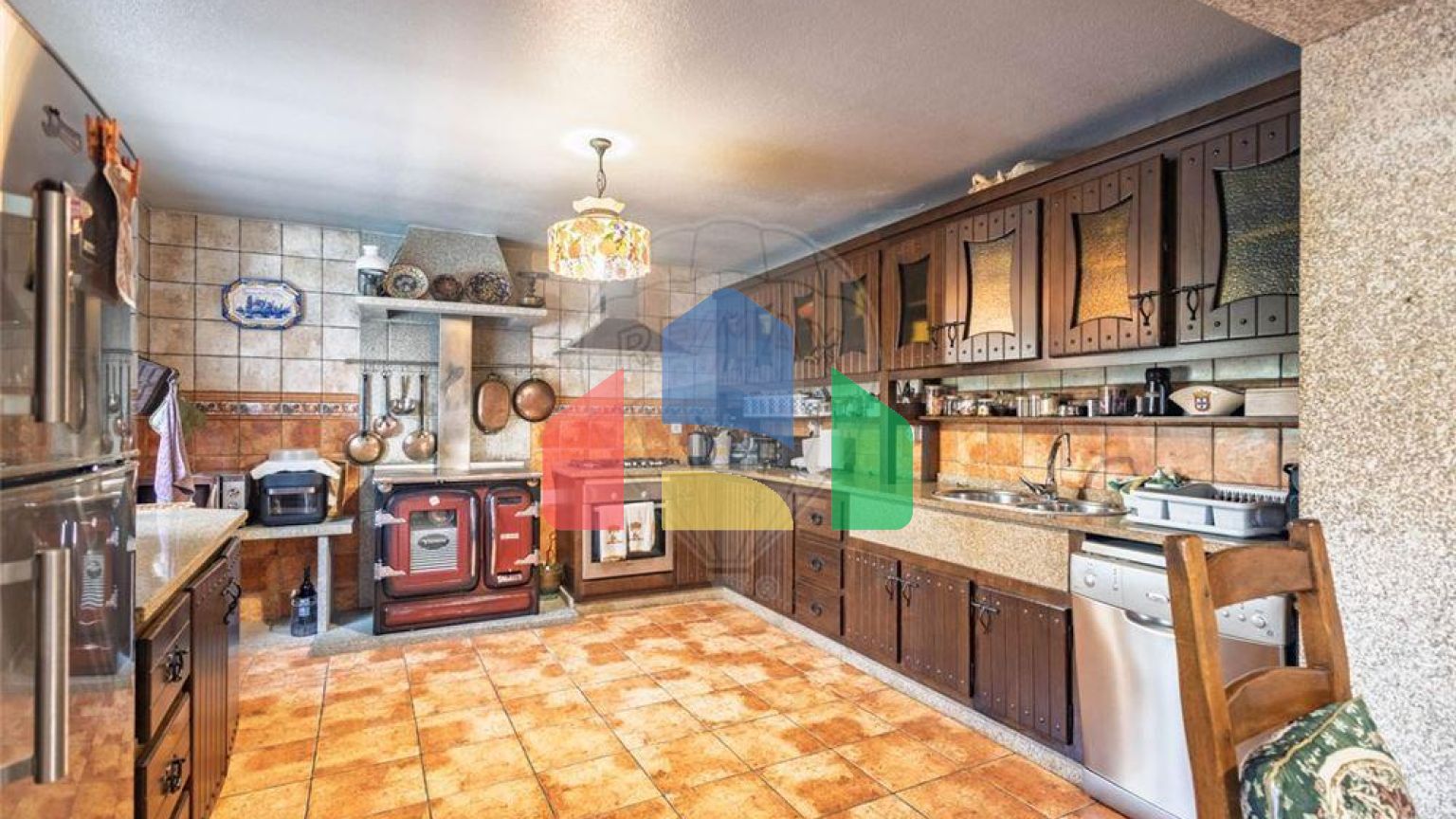 Residential - Single Family Home - T6 - Resende, Resende - PT