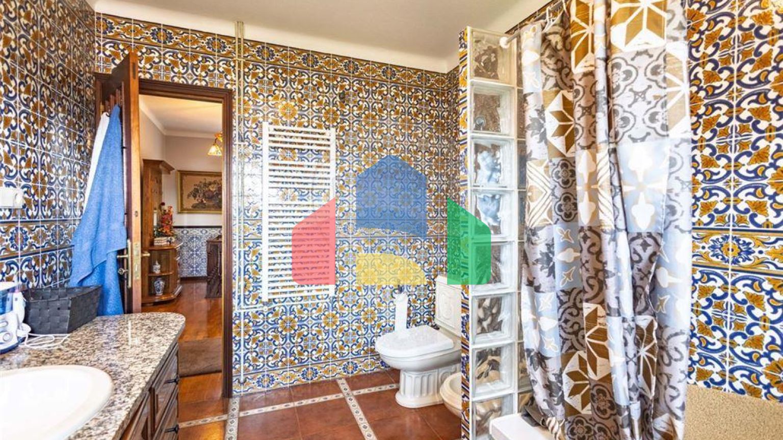 Residential - Single Family Home - T6 - Resende, Resende - PT