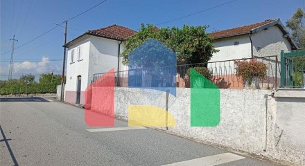 Residential - Single Family Home - T3 - São Miguel do Outeiro e Sabugosa, Tondela - PT