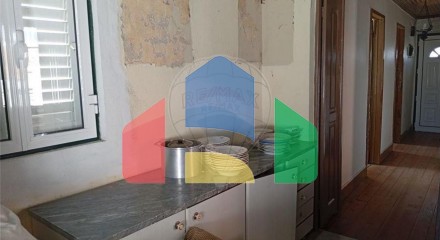 Residential - Single Family Home - T3 - São Miguel do Outeiro e Sabugosa, Tondela - PT