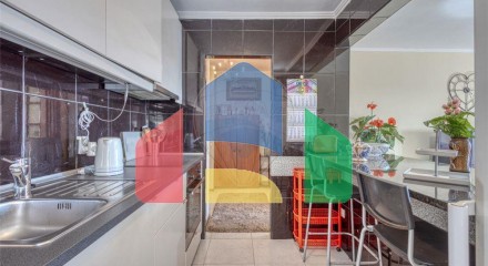 Residential - Condo/Apartment - T3 - São Mamede de Infesta e Senhora da Hora, Matosinhos - PT