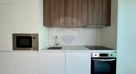 Residential - Condo/Apartment - São Mamede de Infesta e Senhora da Hora, Matosinhos - PT