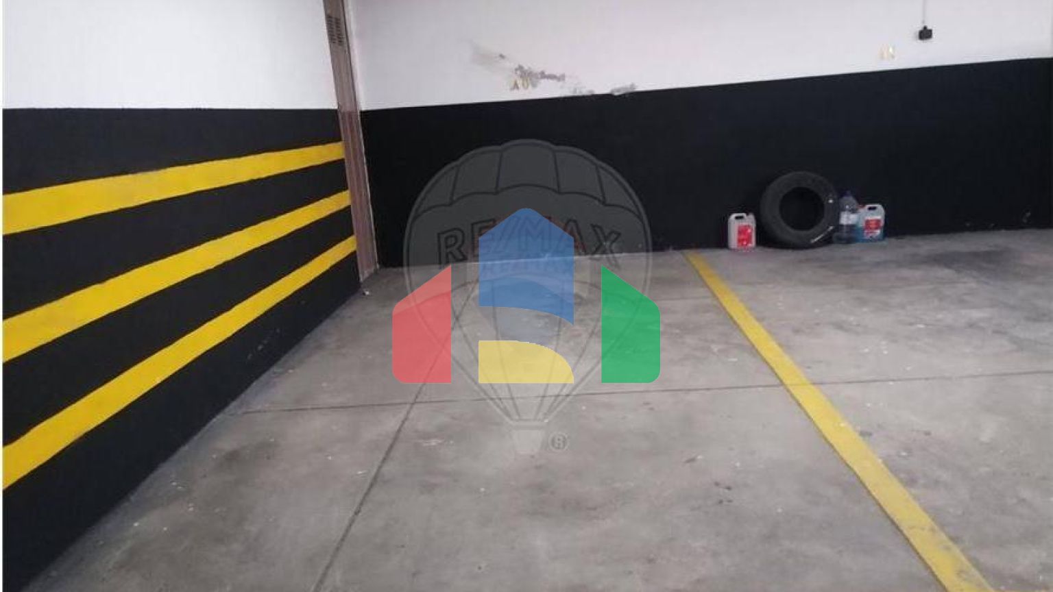 Residential - Condo/Apartment - T1 - São Mamede de Infesta e Senhora da Hora, Matosinhos - PT