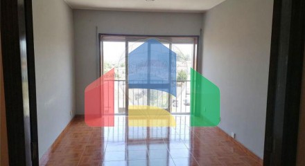Residential - Condo/Apartment - T1 - São Mamede de Infesta e Senhora da Hora, Matosinhos - PT