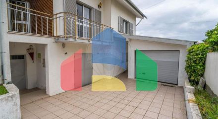 Residential - Single Family Home - T4 - Amares e Figueiredo, Amares - PT