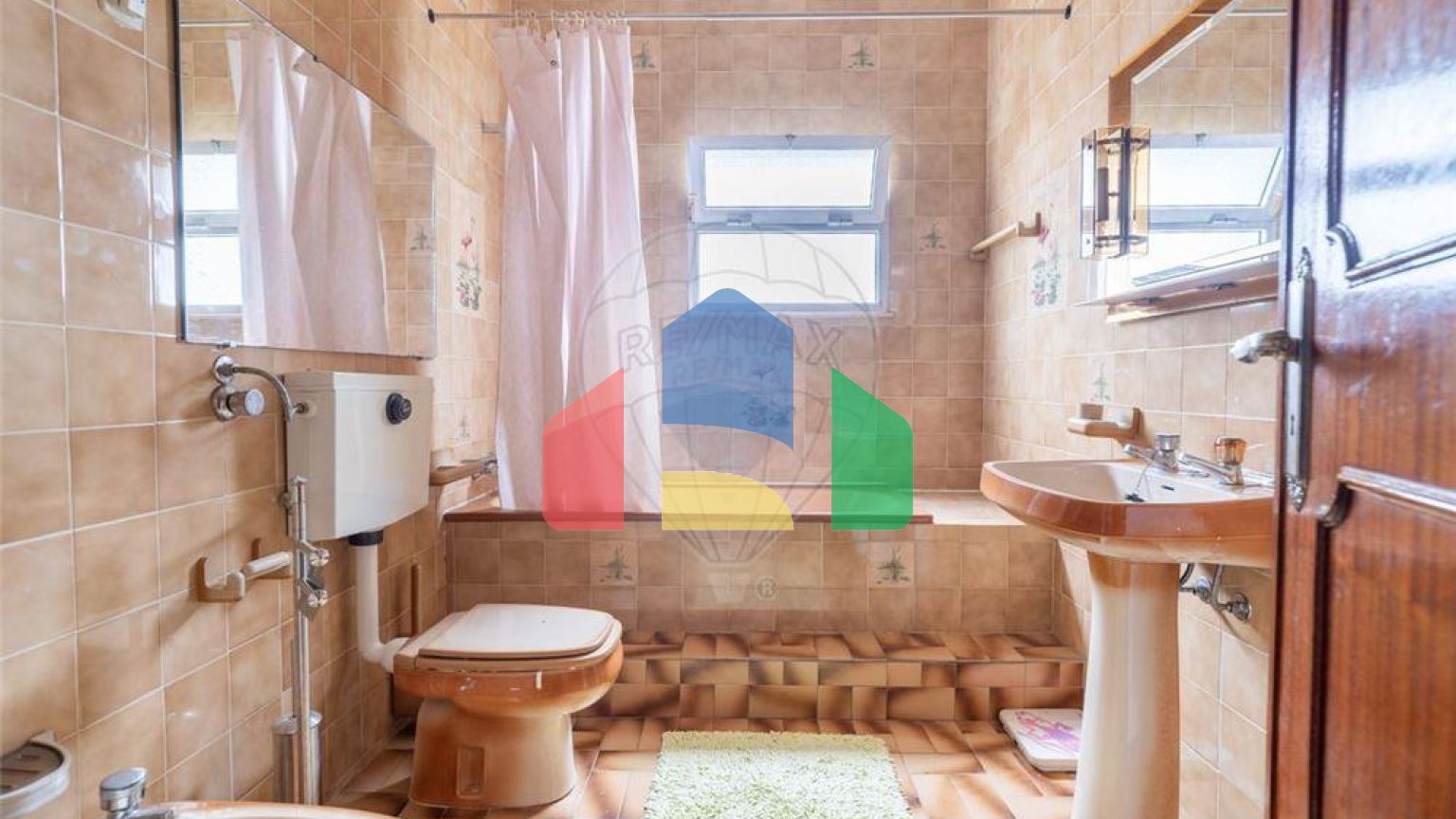 Residential - Single Family Home - T4 - Amares e Figueiredo, Amares - PT