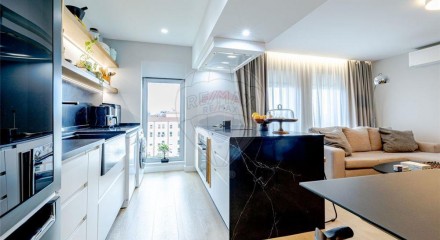 Residential - Condo/Apartment - T3 - Carnide, Lisbon - PT