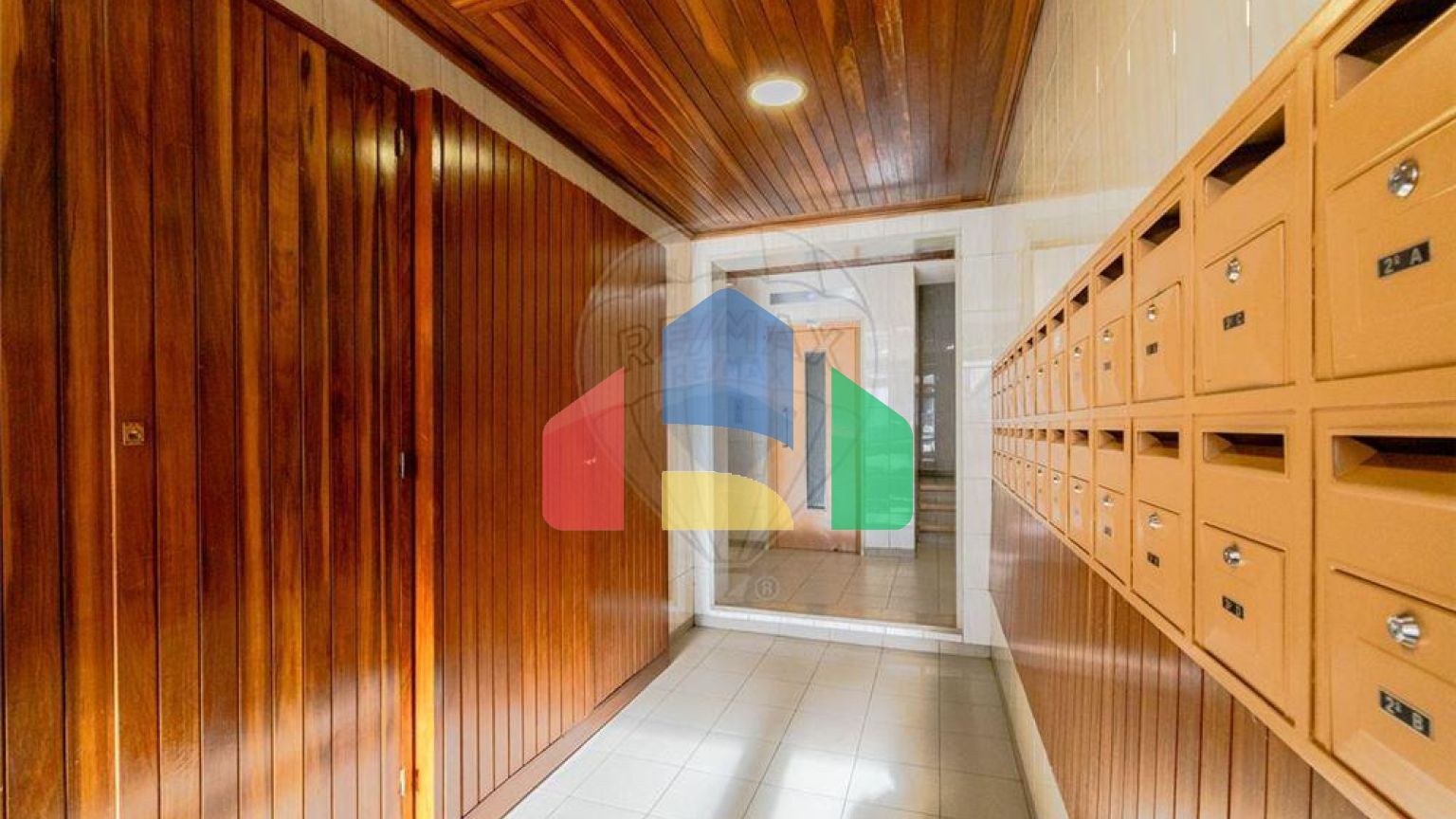 Residential - Condo/Apartment - T3 - Carnide, Lisbon - PT