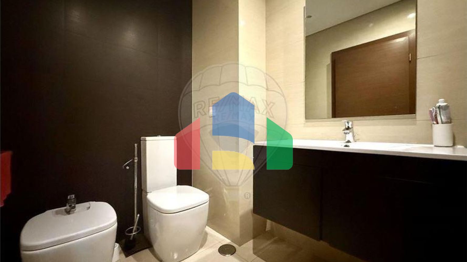 Residential - Condo/Apartment - T5 - Sao Joao Baptista, Entroncamento - PT